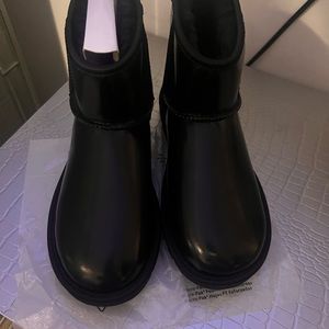 UGG Classic Short Iridescent black boots metallic leather shoe waterproof
